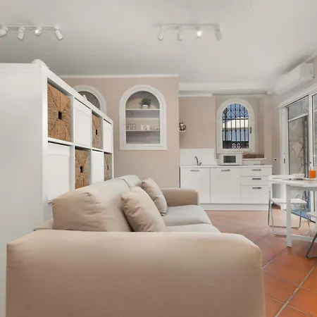 Shanti - Restaurant Di Aversano Salvatore Bed & Breakfast Sorrento