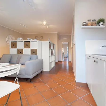 Shanti - Restaurant Di Aversano Salvatore Bed & Breakfast