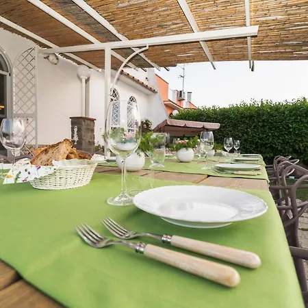 ベッド・アンド・ブレックファスト Shanti - Restaurant Di Aversano Salvatore