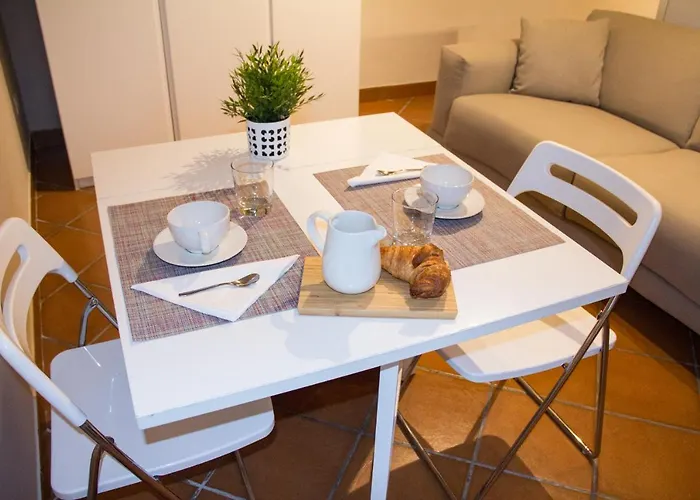 Shanti - Restaurant Di Aversano Salvatore Bed and Breakfast 4*